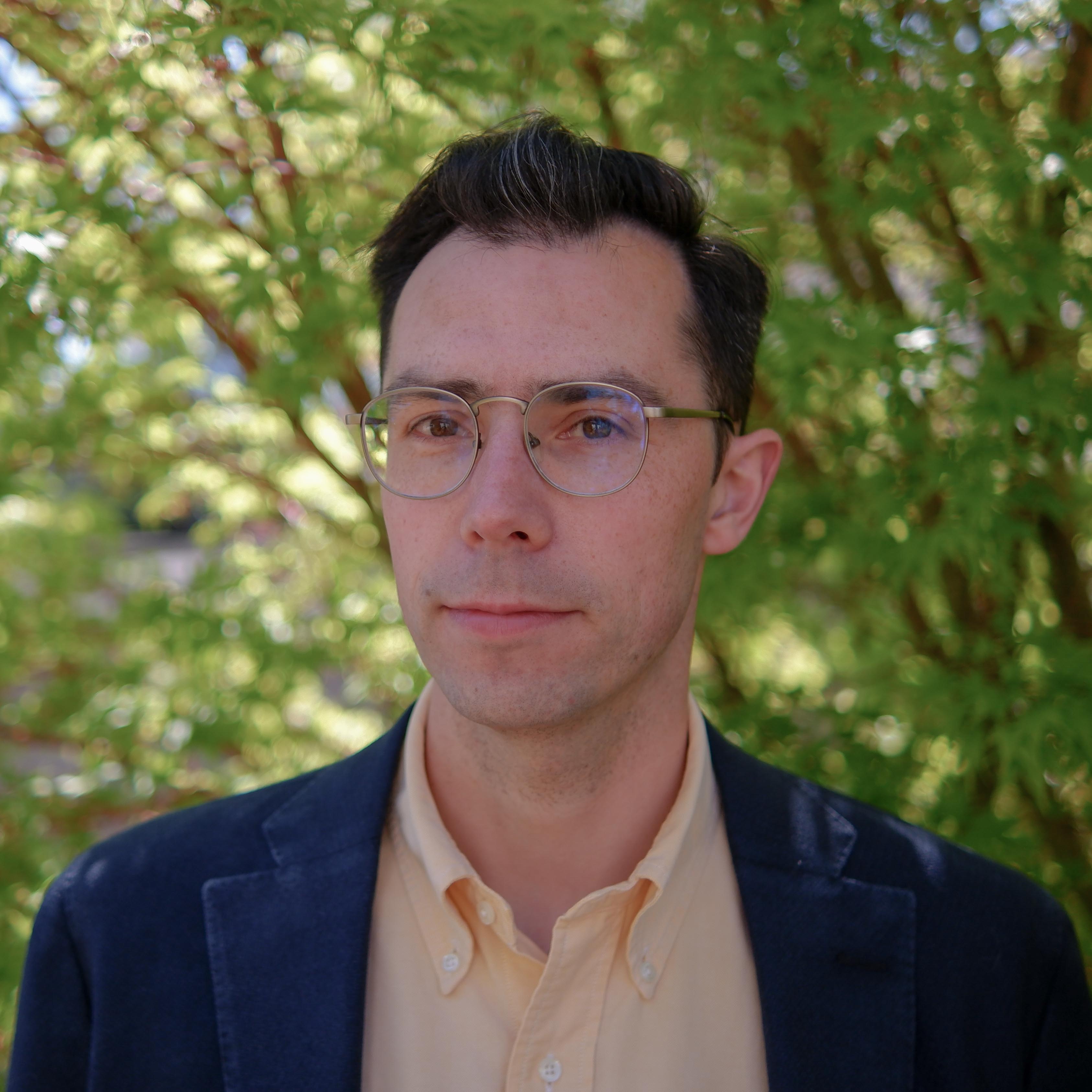 Evan Landman headshot